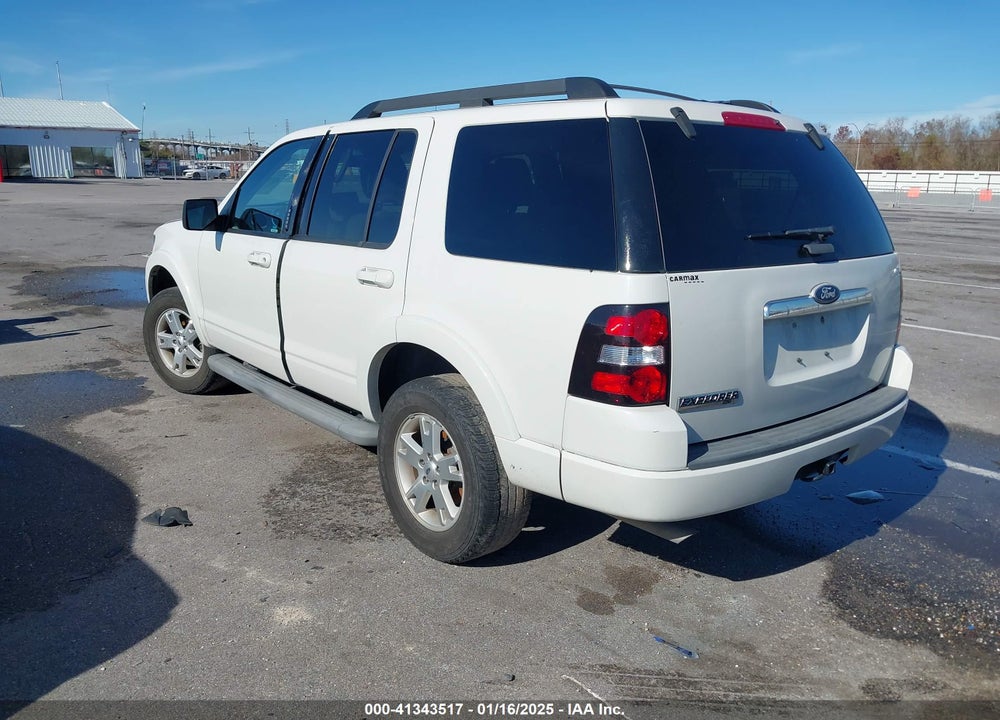 2010 FORD EXPLORER XLT VIN: 1FMEU6DE2AUA93242