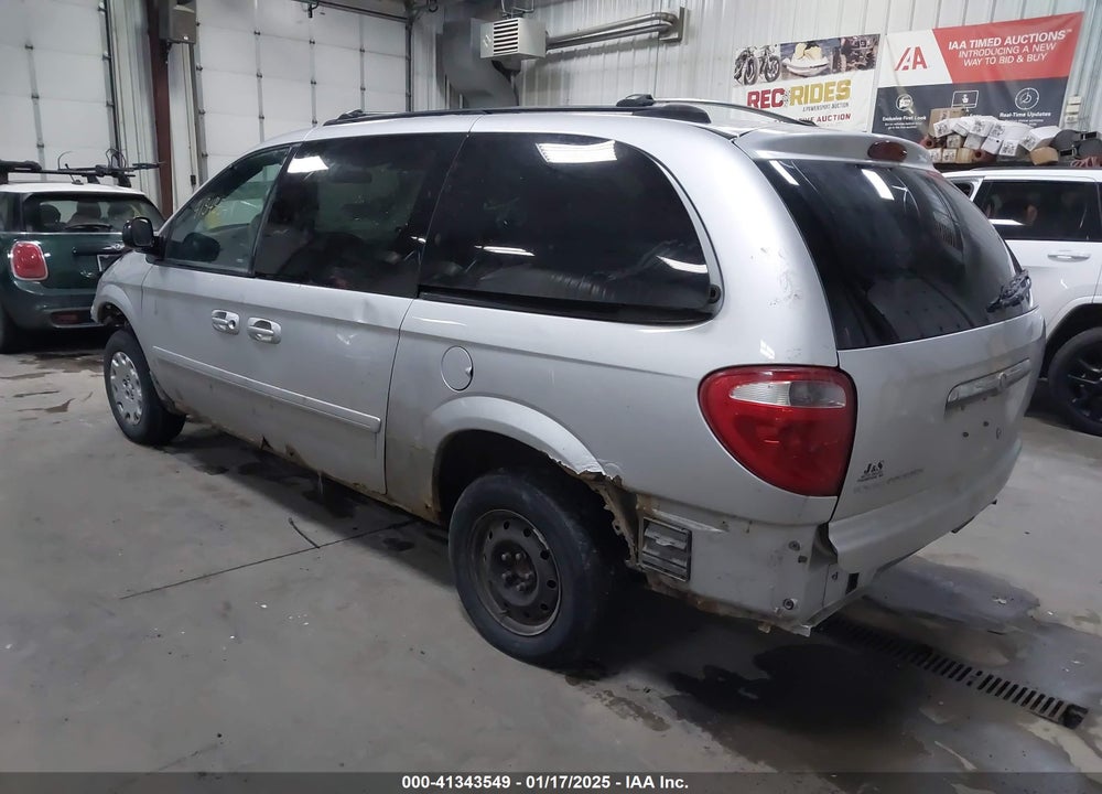 2004 CHRYSLER TOWN & COUNTRY LX VIN: 2C4GP44RX4R617637