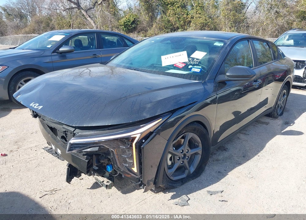 2025 KIA K4 VIN: 3KPFT4DE3SE033745