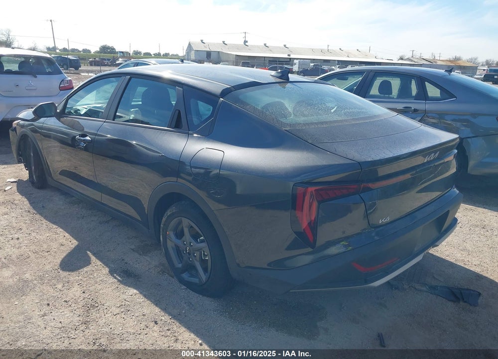 2025 KIA K4 VIN: 3KPFT4DE3SE033745