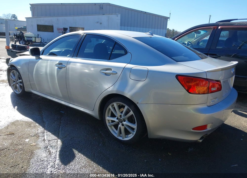 2007 LEXUS IS 250 VIN: JTHBK262X75026656