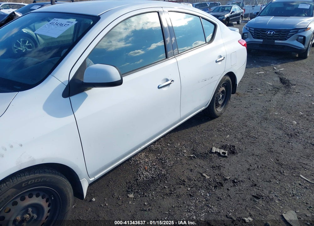2014 NISSAN VERSA VIN: 3N1CN7APXEL816648
