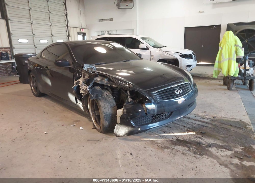 2010 INFINITI G37X VIN: JN1CV6EL2AM152587