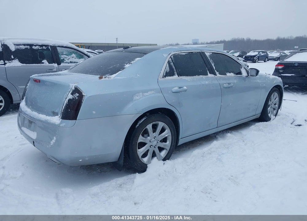 2013 CHRYSLER 300 VIN: 2C3CCAGG2DH590138
