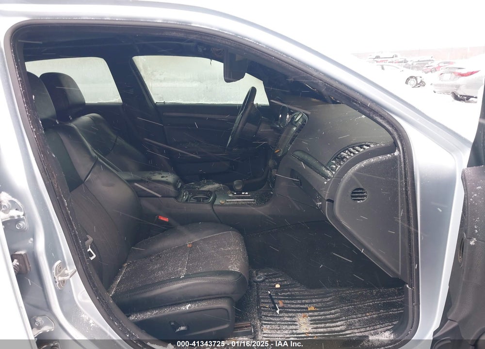2013 CHRYSLER 300 VIN: 2C3CCAGG2DH590138
