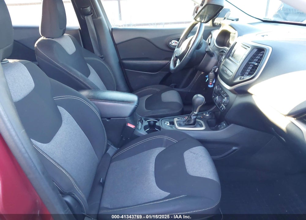 2014 JEEP CHEROKEE LATITUDE VIN: 1C4PJMCB6EW272430