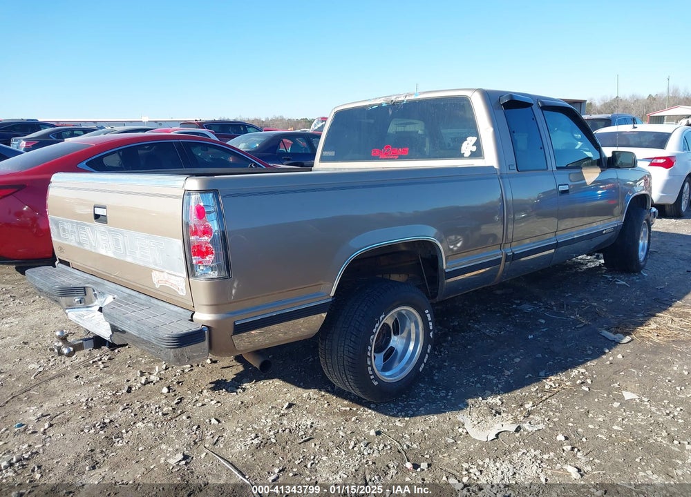 1997 CHEVROLET C1500 FLEETSIDE VIN: 2GCEC19M8V1113408