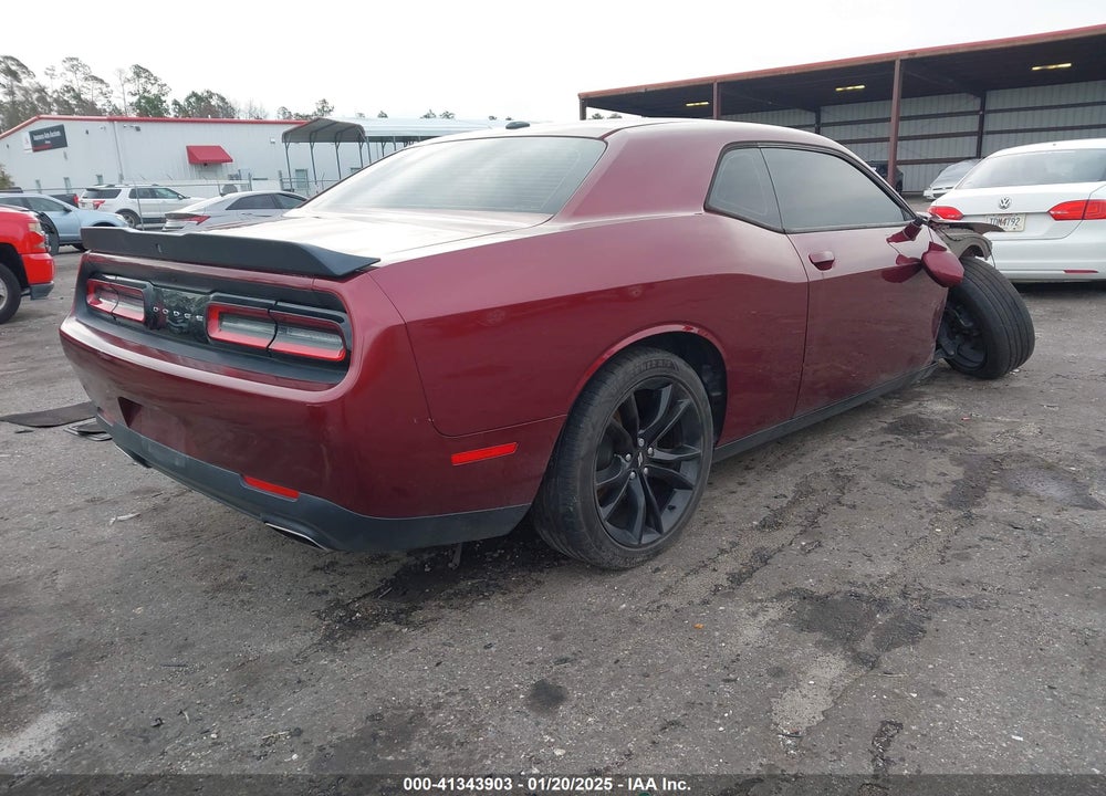 2018 DODGE CHALLENGER SXT VIN: 2C3CDZAG2JH333447