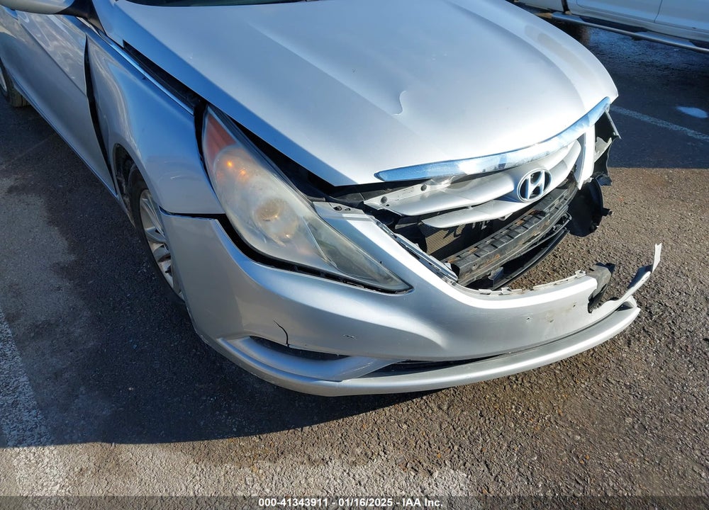 2013 HYUNDAI SONATA VIN: 5NPEB4AC7DH753839