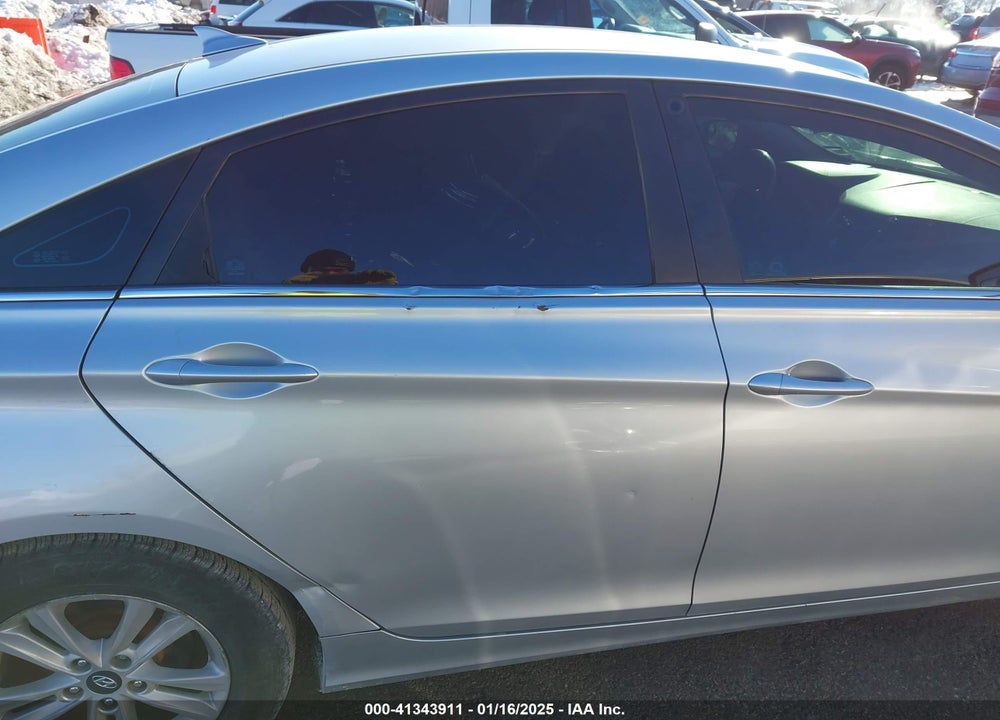 2013 HYUNDAI SONATA VIN: 5NPEB4AC7DH753839