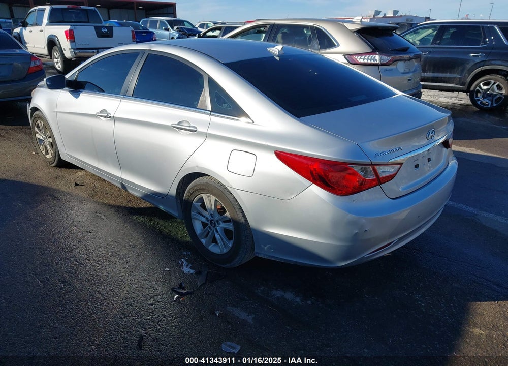 2013 HYUNDAI SONATA VIN: 5NPEB4AC7DH753839