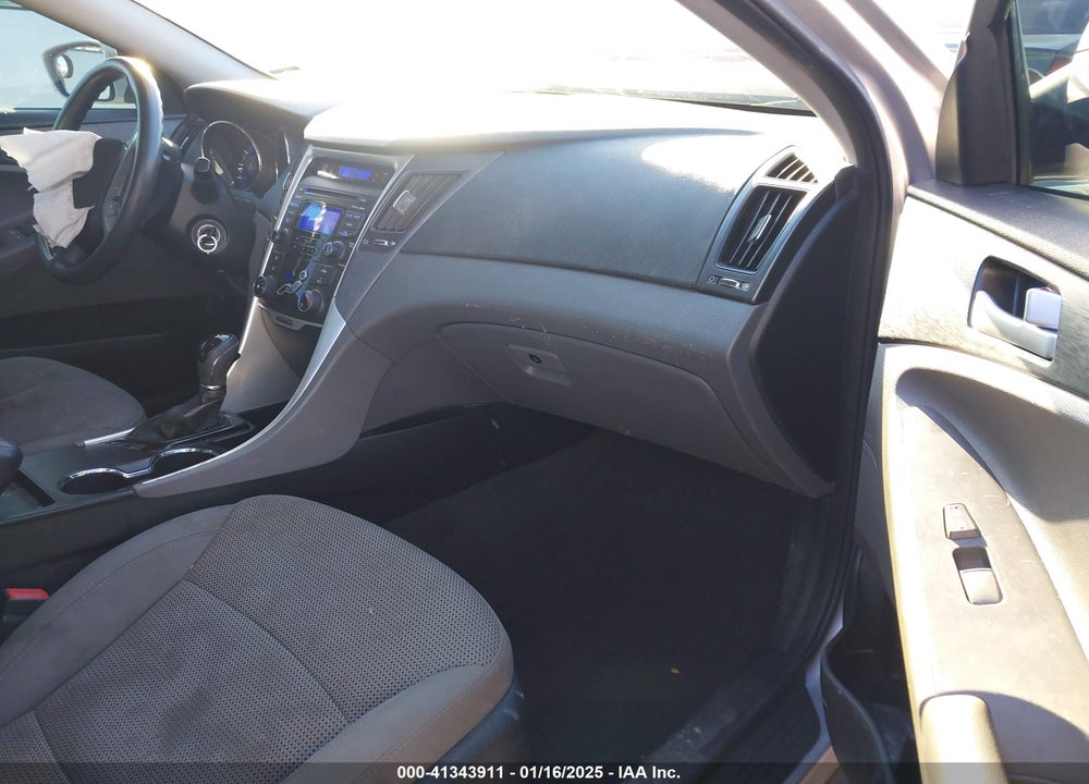 2013 HYUNDAI SONATA VIN: 5NPEB4AC7DH753839