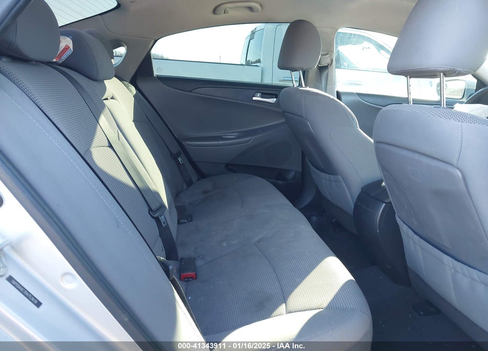 2013 HYUNDAI SONATA VIN: 5NPEB4AC7DH753839