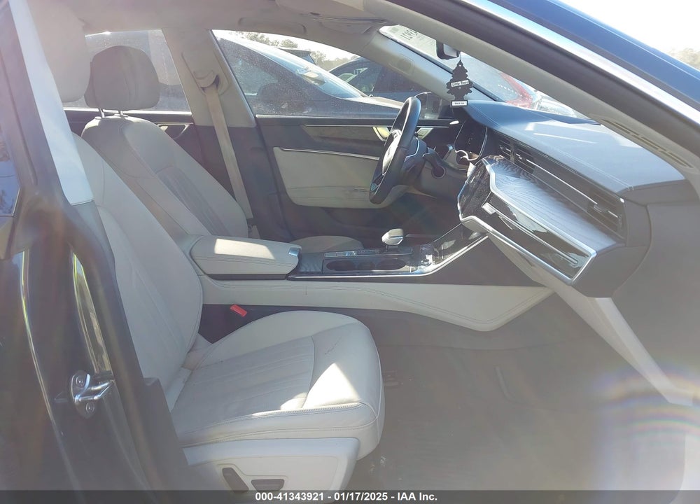 2020 AUDI A7 SPORTBACK VIN: WAUR2AF27LN029886