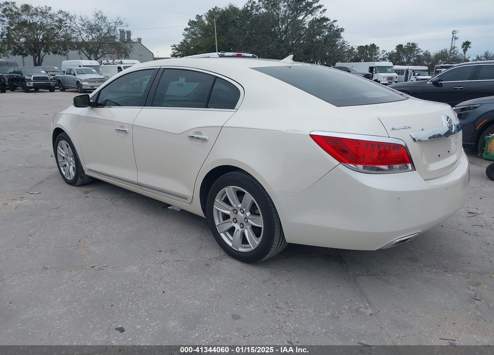 2013 BUICK LACROSSE LEATHER GROUP VIN: 1G4GC5E38DF124134
