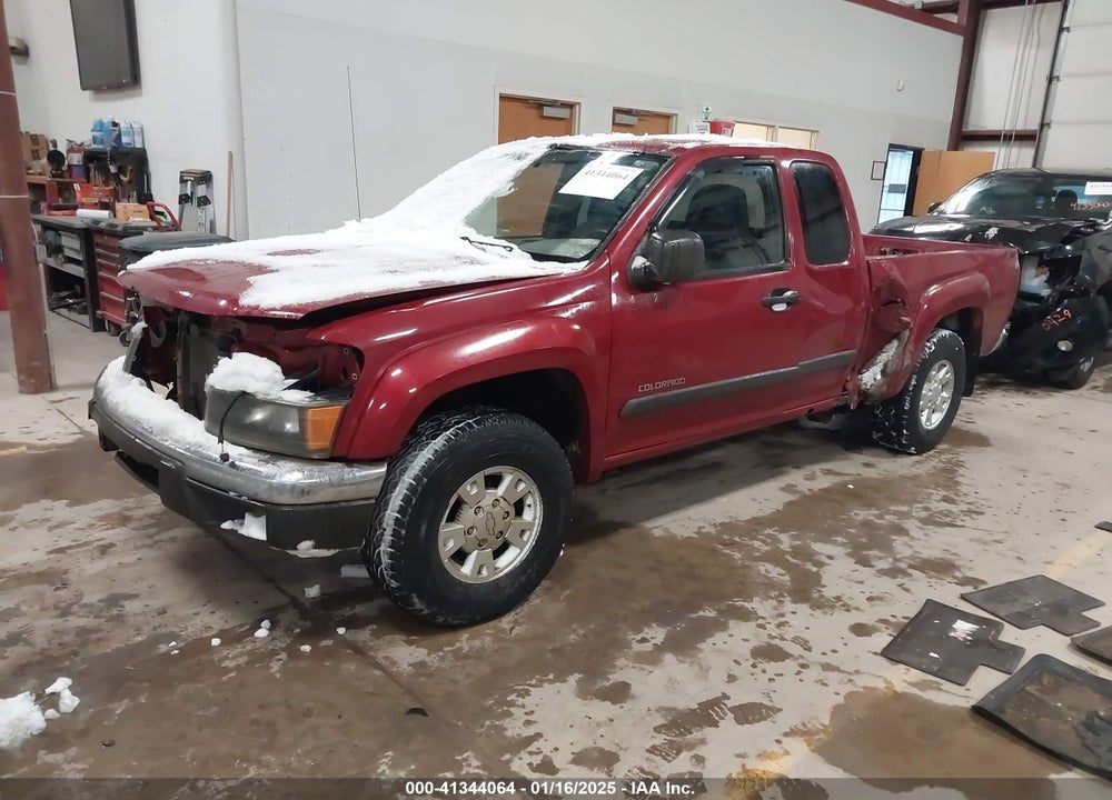 2004 CHEVROLET COLORADO LS VIN: 1GCDT196048190573