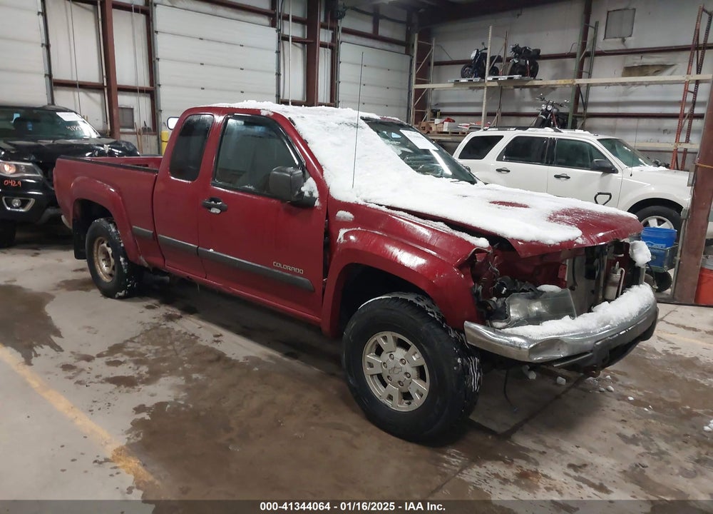 2004 CHEVROLET COLORADO LS VIN: 1GCDT196048190573
