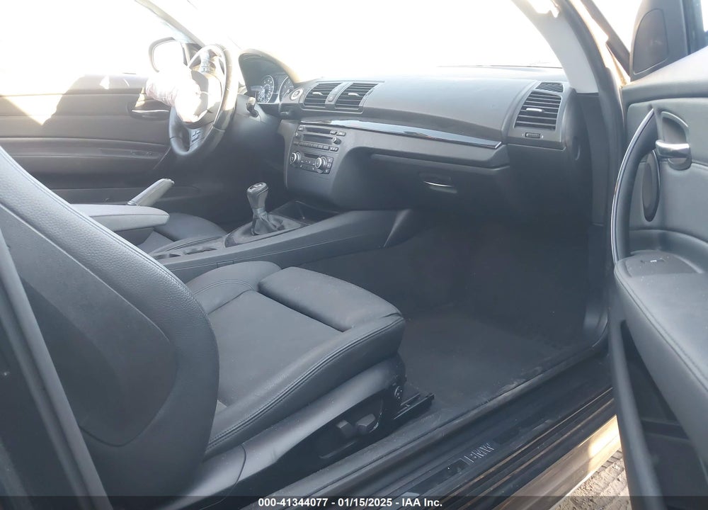 2010 BMW 135I VIN: WBAUC7C52AVK81261