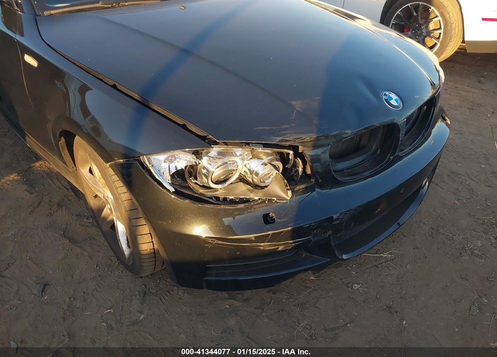 2010 BMW 135I VIN: WBAUC7C52AVK81261