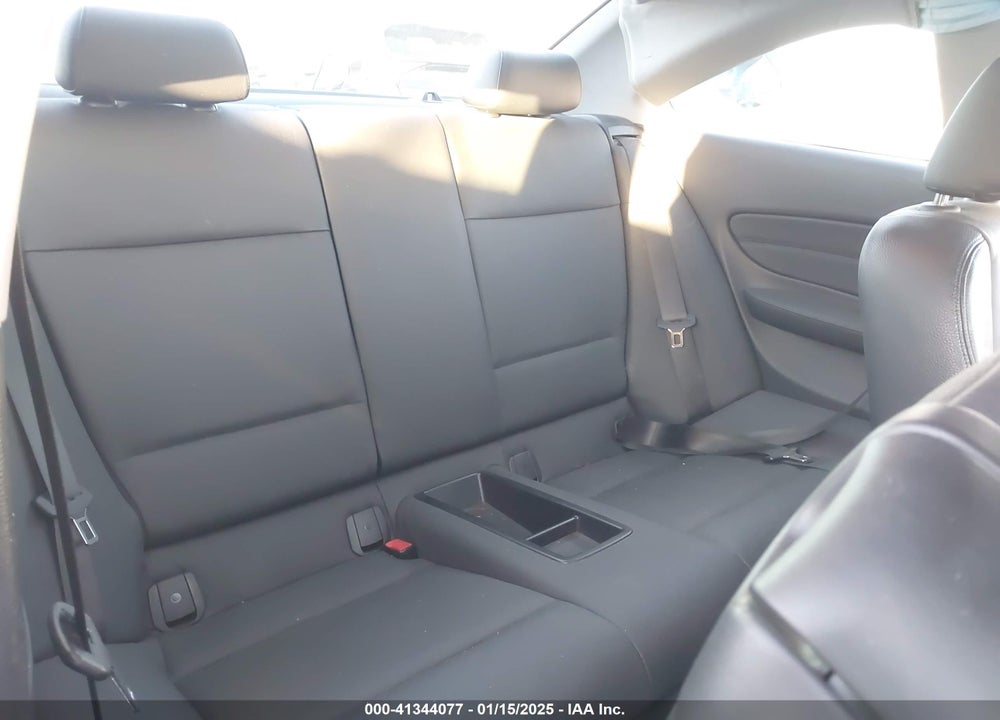 2010 BMW 135I VIN: WBAUC7C52AVK81261