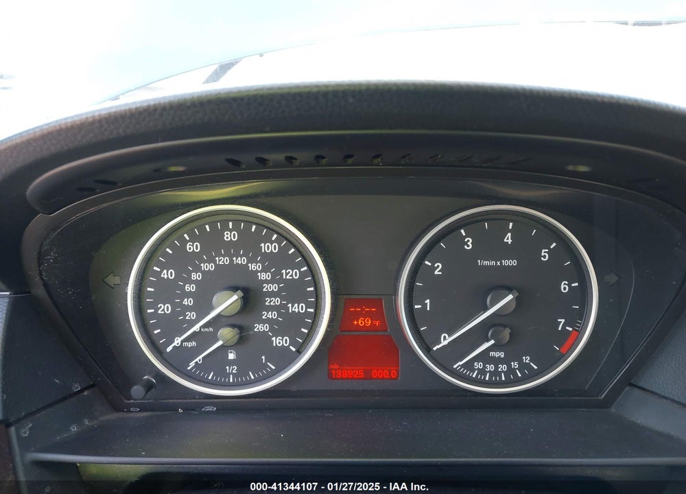 2010 BMW 5 SERIES VIN: WBANU5C59AC126594