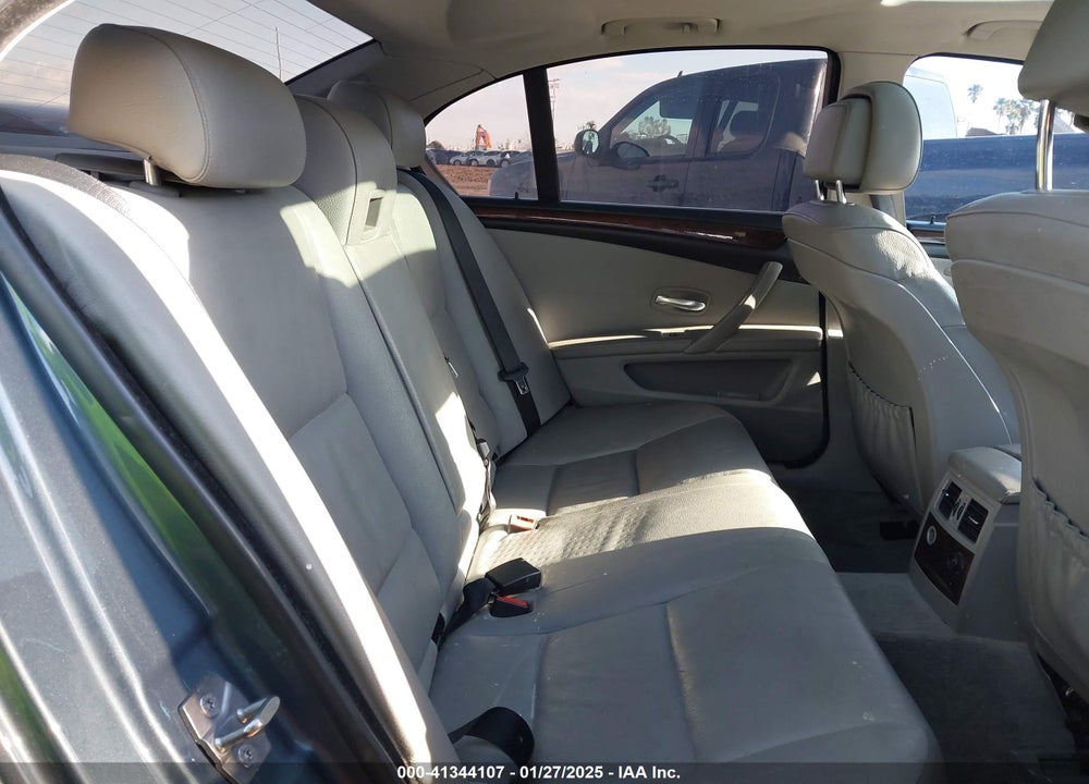 2010 BMW 5 SERIES VIN: WBANU5C59AC126594