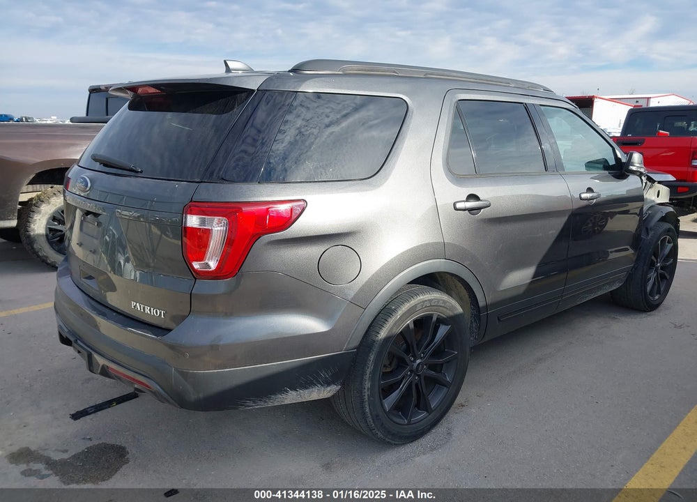 2017 FORD EXPLORER XLT VIN: 1FM5K7D80HGE39044