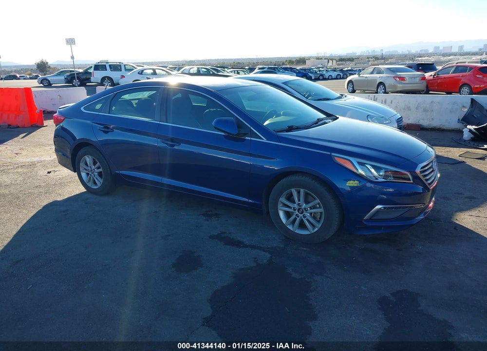 2015 HYUNDAI SONATA VIN: 5NPE24AF7FH159569