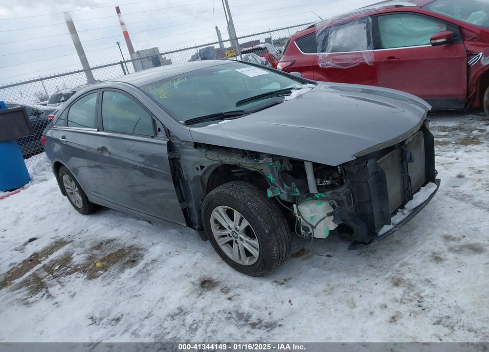 2013 HYUNDAI SONATA GLS VIN: 5NPEB4AC0DH551070