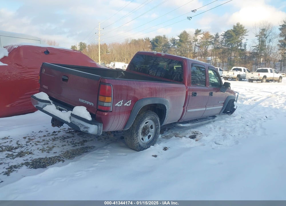 2005 GMC SIERRA 2500HD SLE VIN: 1GTHK23U85F883566