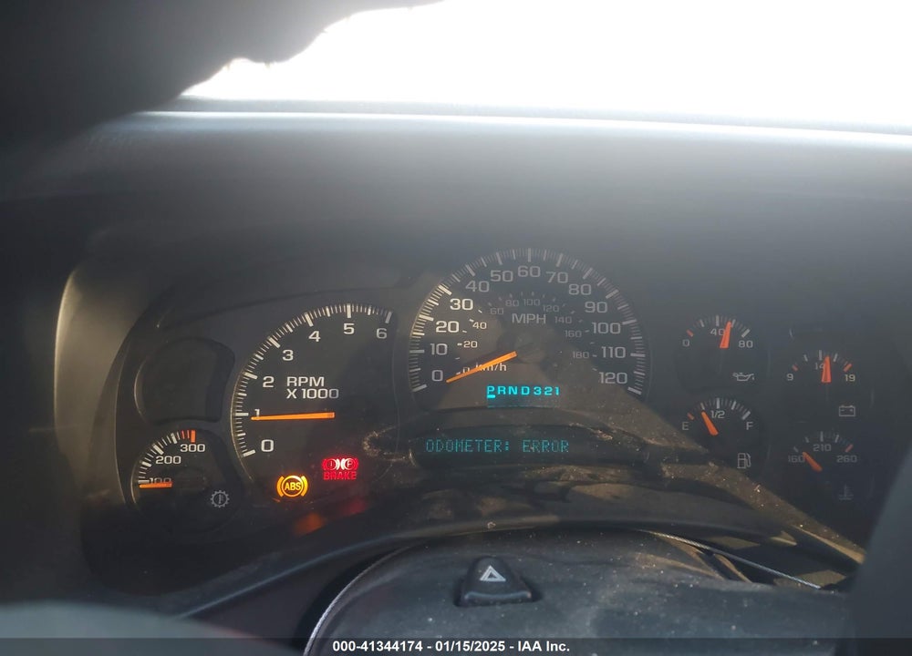2005 GMC SIERRA 2500HD SLE VIN: 1GTHK23U85F883566