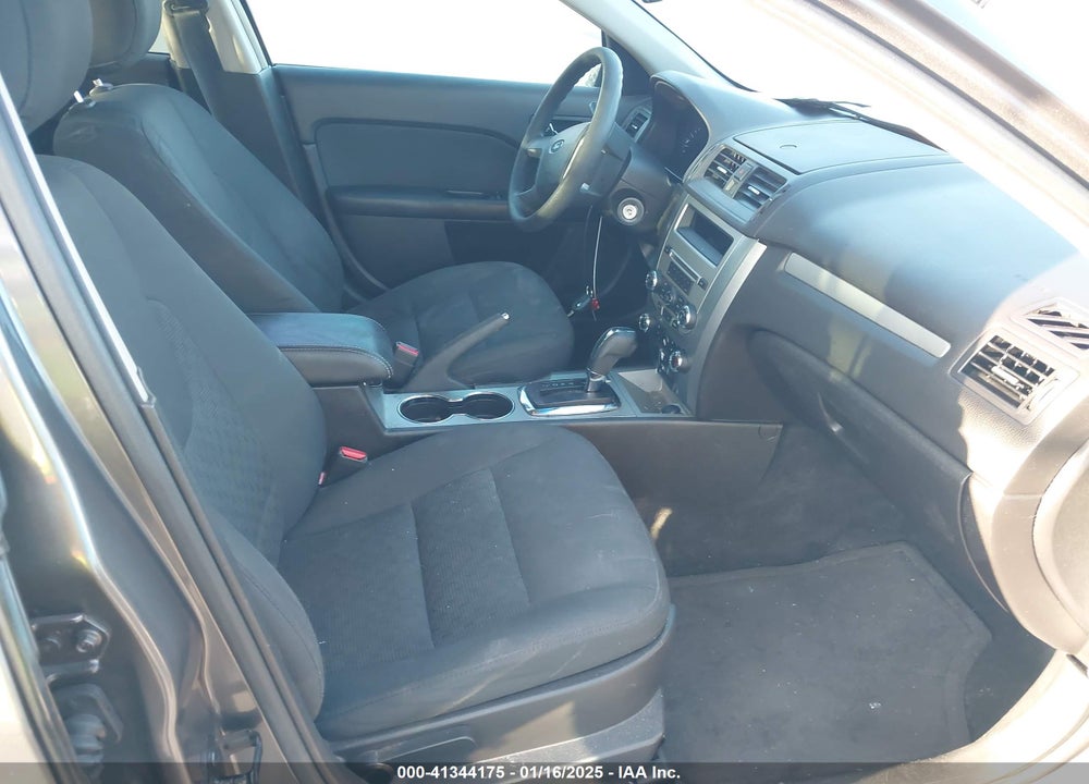 2011 FORD FUSION VIN: 3FAHP0HA6BR140087