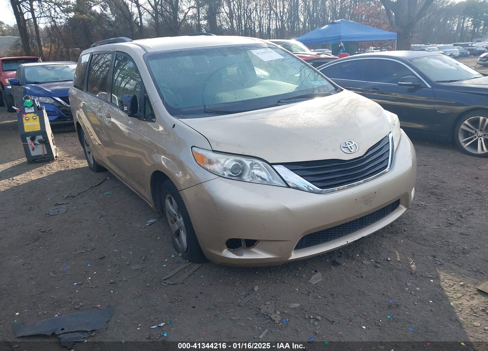 2011 TOYOTA SIENNA LE V6 VIN: 5TDKK3DC7BS129104