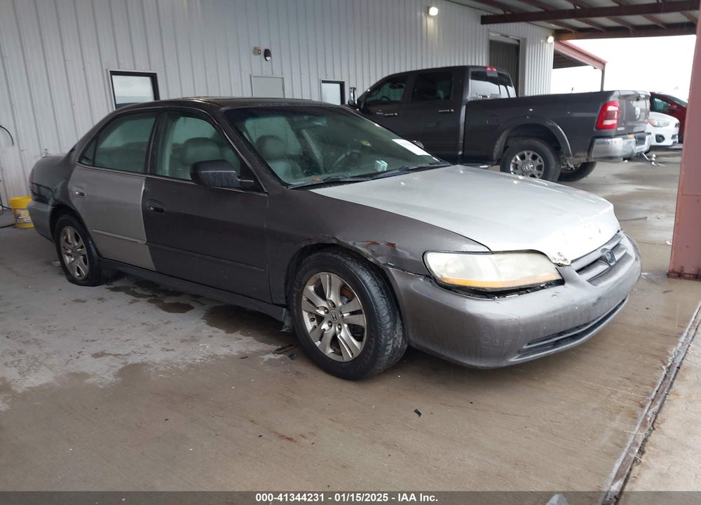 2001 HONDA ACCORD VIN: 1HGCG16511A030543