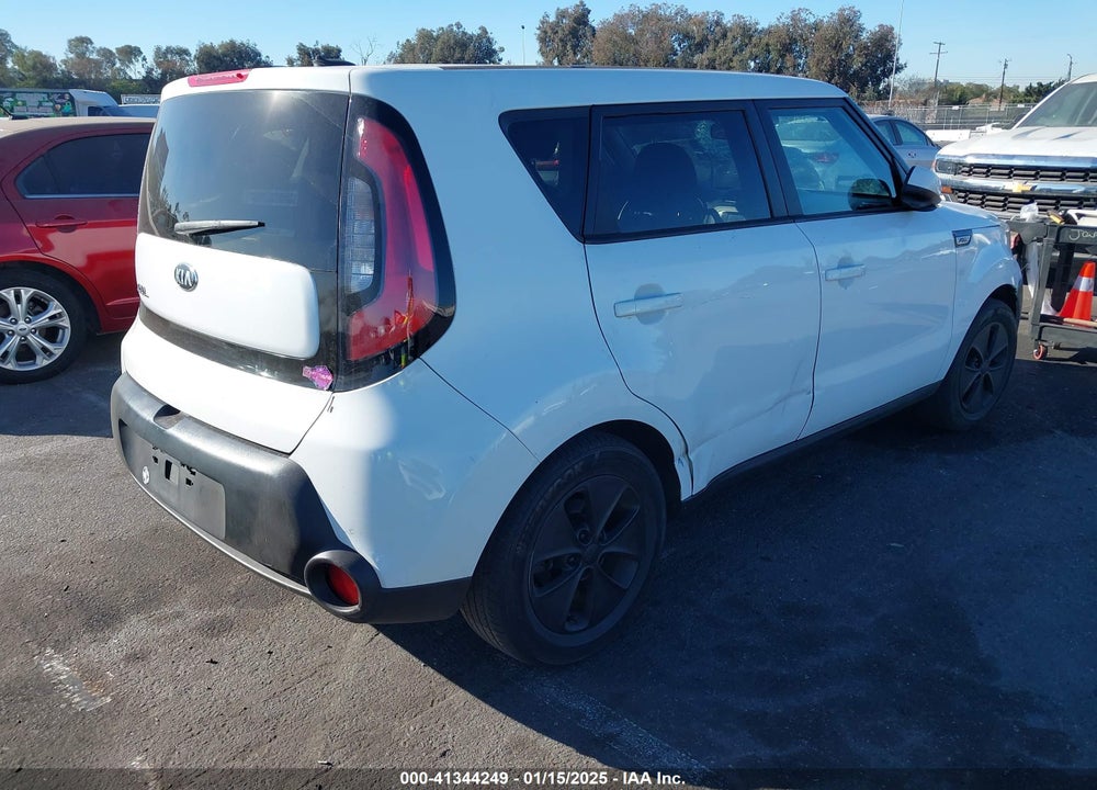 2015 KIA SOUL VIN: KNDJN2A27F7159535