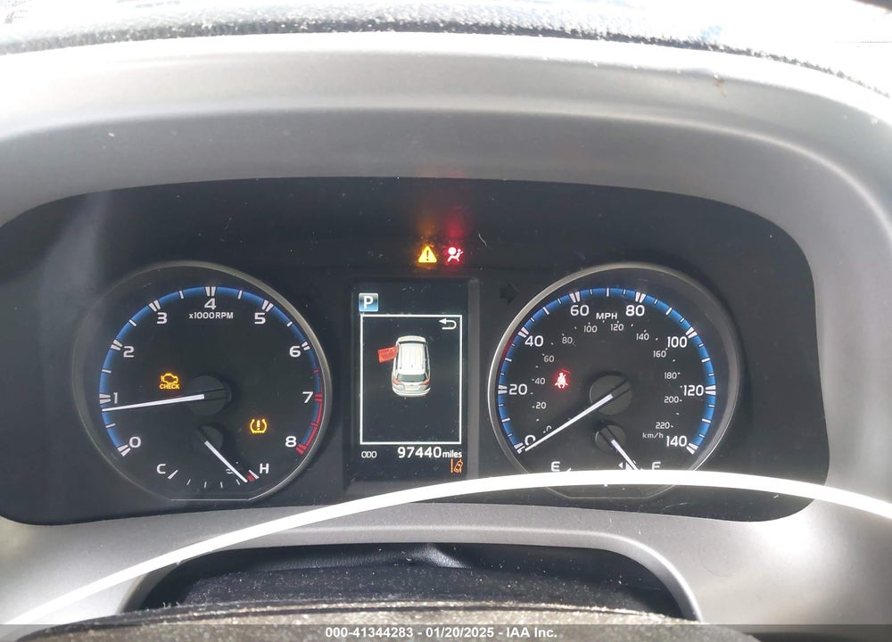 2017 TOYOTA RAV4 XLE VIN: 2T3RFREV3HW593455