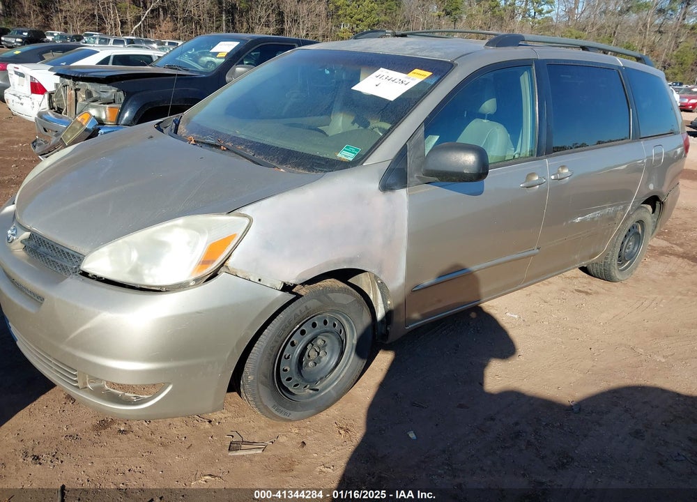 2004 TOYOTA SIENNA LE VIN: 5TDZA23C44S086115