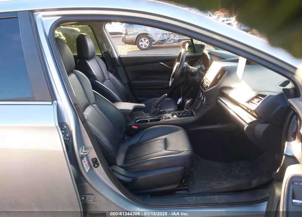 2018 SUBARU IMPREZA VIN: 4S3GTAU62J3740790