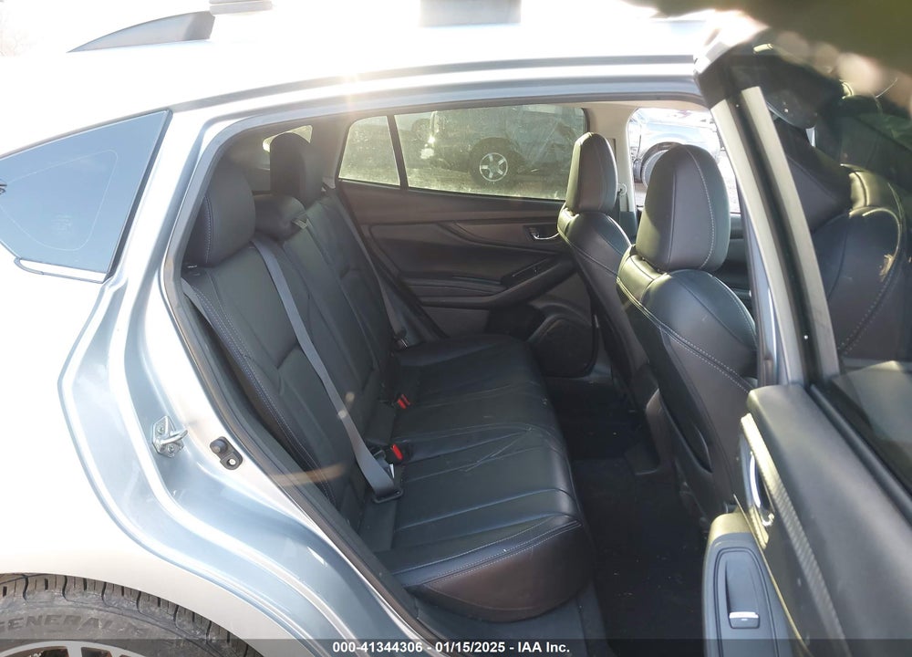 2018 SUBARU IMPREZA VIN: 4S3GTAU62J3740790