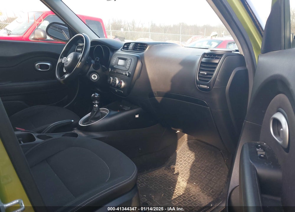 2015 KIA SOUL VIN: KNDJN2A2XF7767257