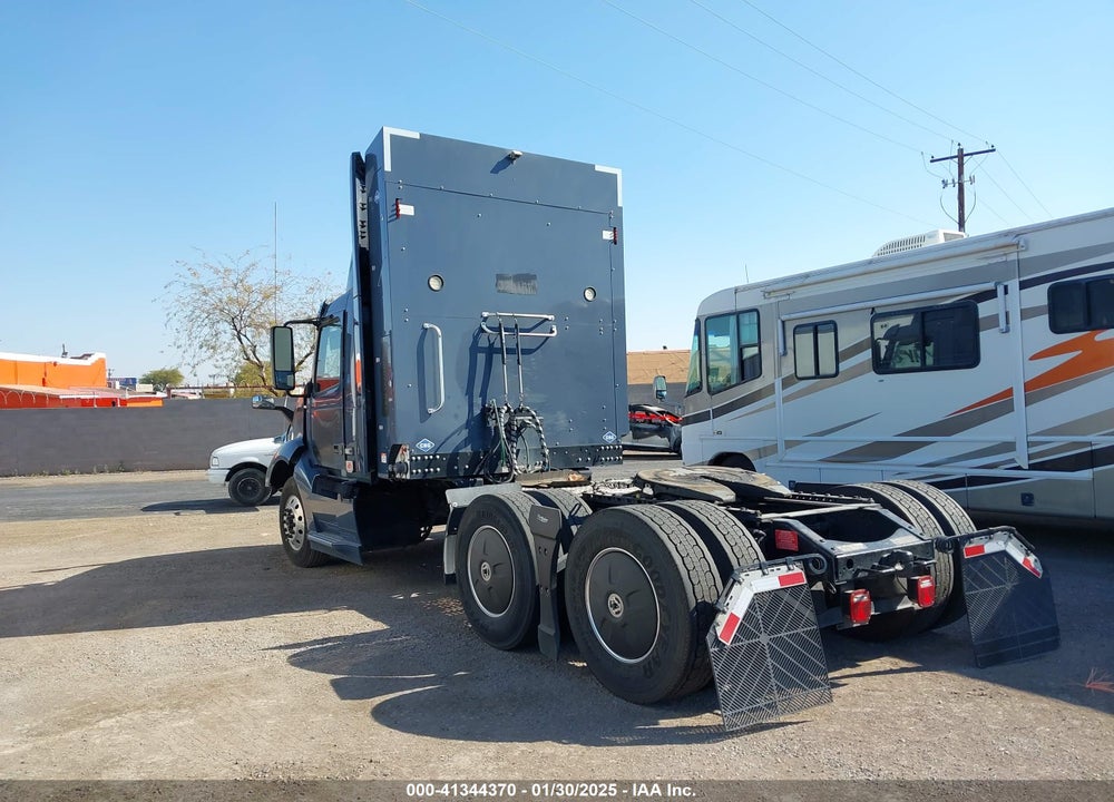 2021 VOLVO VNL VIN: 4V4NC9UG7MN282305