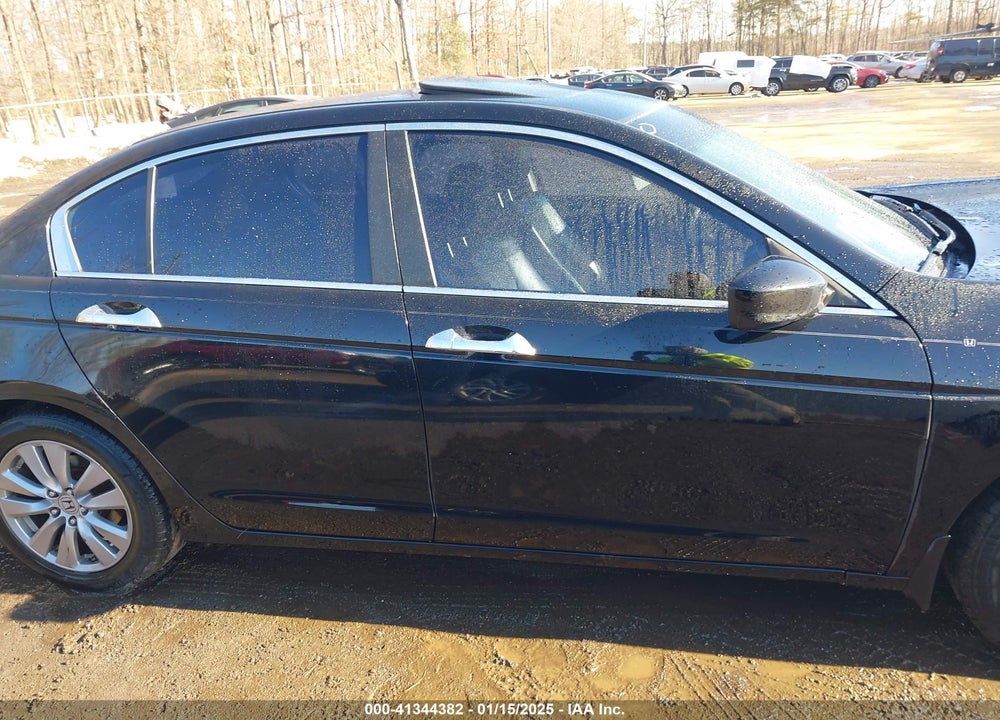2011 HONDA ACCORD 3.5 EX-L VIN: 1HGCP3F82BA021549