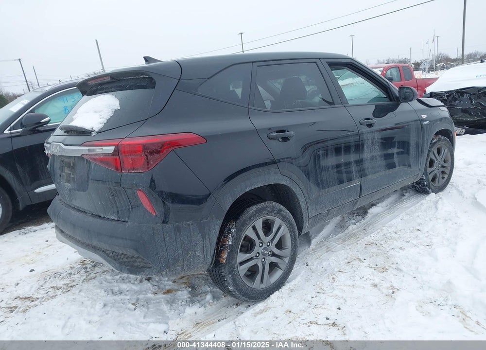 2023 KIA SELTOS VIN: KNDEPCAAXP7409358