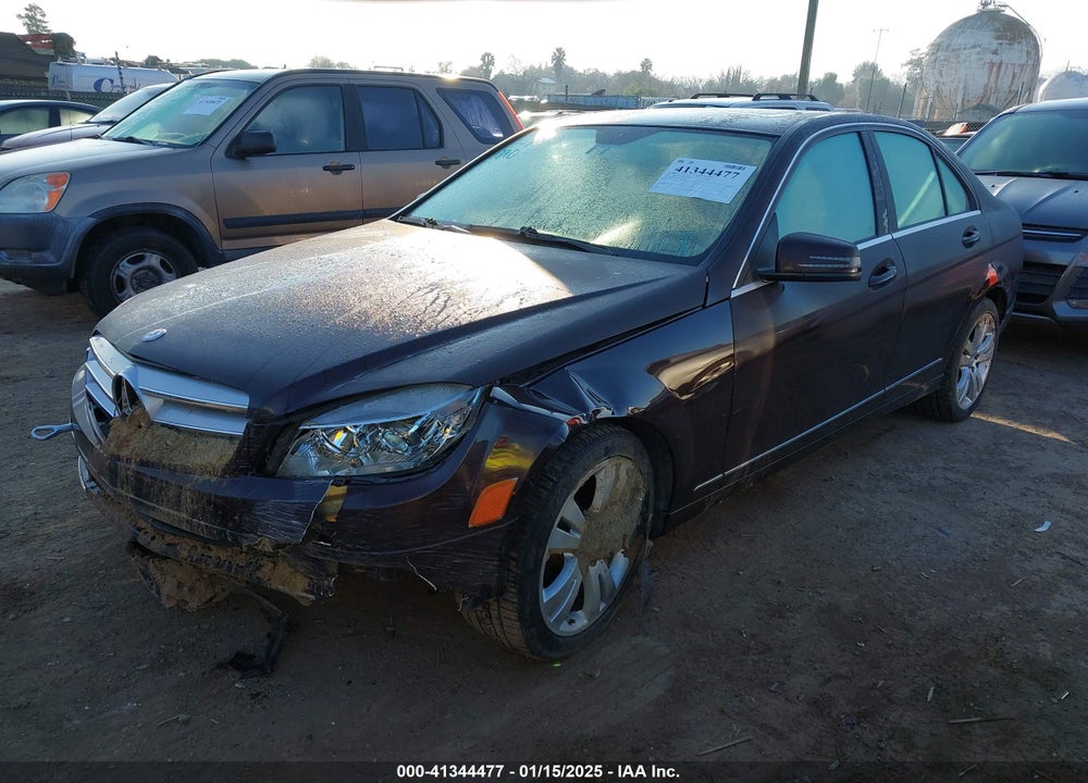 2011 MERCEDES-BENZ C 300 LUXURY/SPORT VIN: WDDGF5EB1BR173762