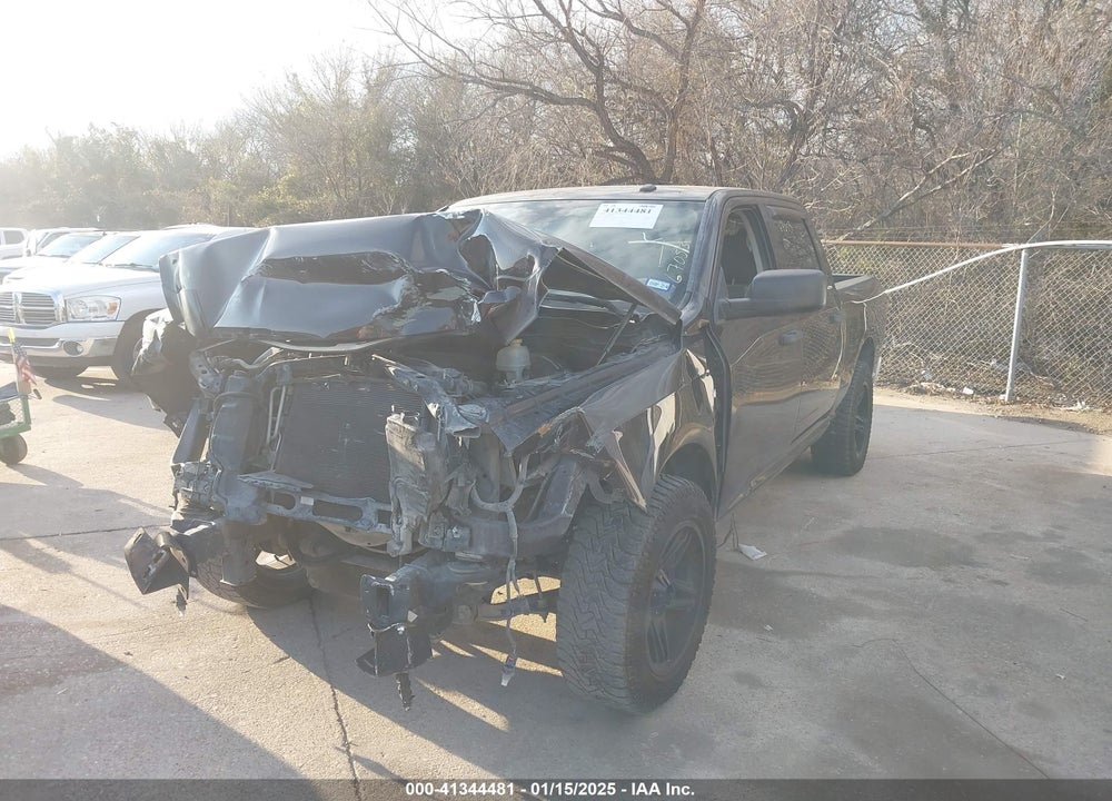 2016 RAM 1500 VIN: 3C6RR7KT1GG271482