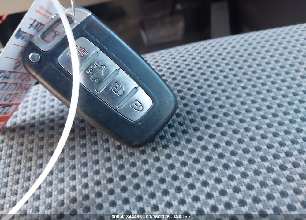 2011 HYUNDAI SONATA SE VIN: 5NPEC4AC0BH259199