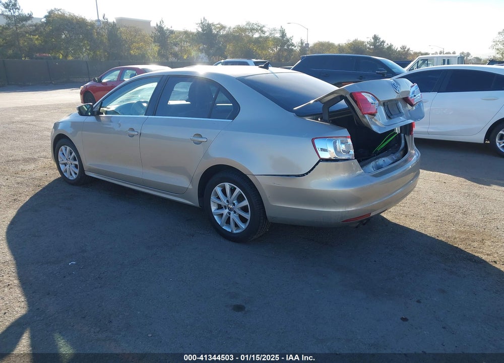 2013 VOLKSWAGEN JETTA VIN: 3VWDP7AJ1DM242079