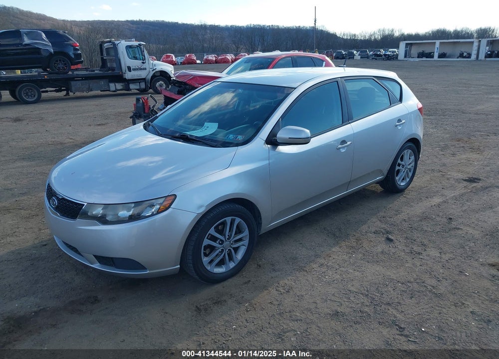 2011 KIA FORTE VIN: KNAFU5A21B5320717