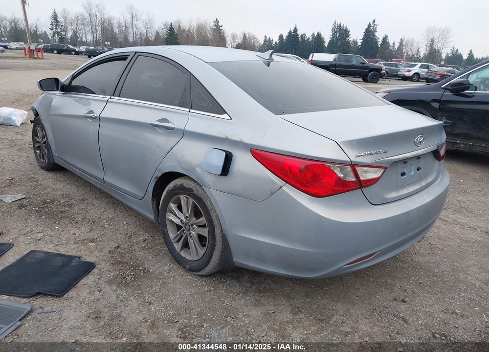 2011 HYUNDAI SONATA GLS VIN: 5NPEB4AC4BH119157