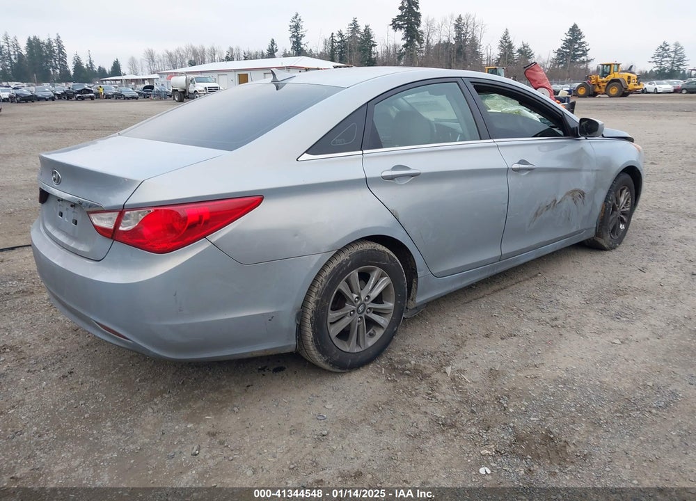 2011 HYUNDAI SONATA GLS VIN: 5NPEB4AC4BH119157